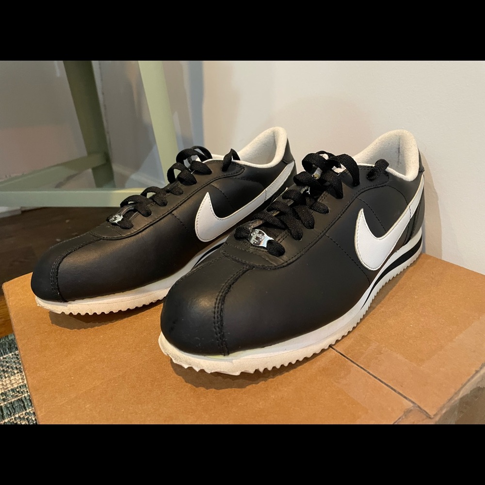 Mens Nike Cortez 9 shoes